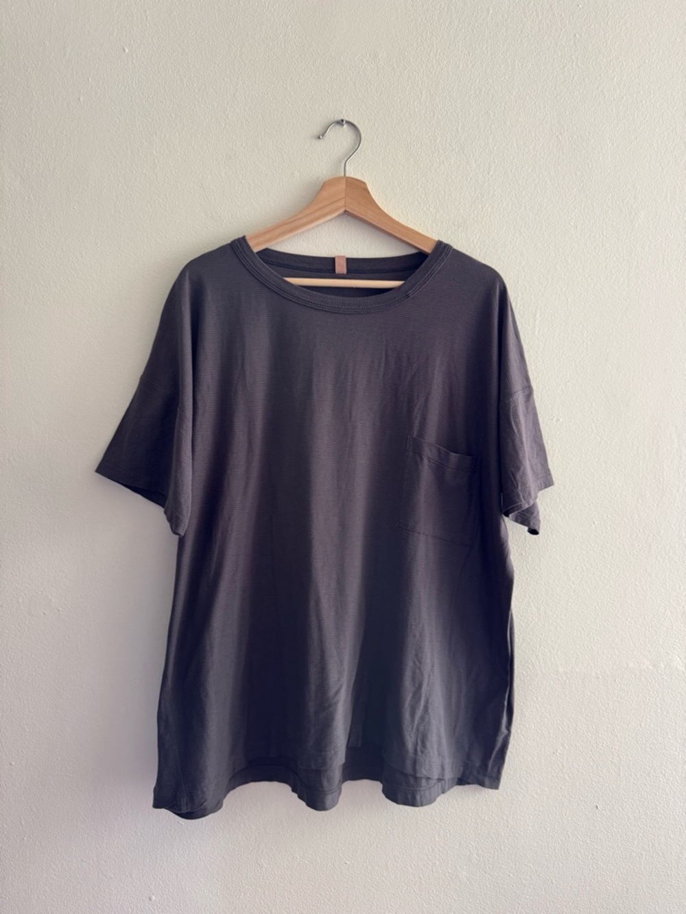 Lunya every body tshirt grey striped XS-M pocket - Picture 3 of 8